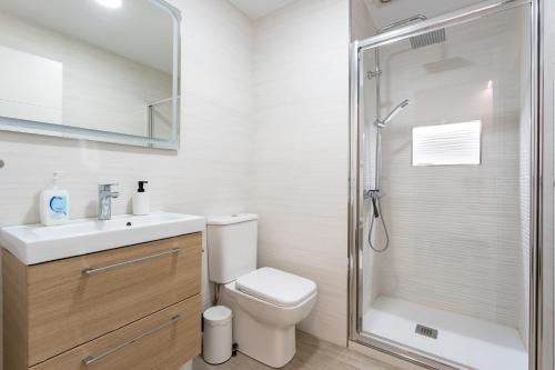 Seaview 1 bedroom modern apartment