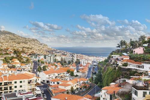 Funchal House