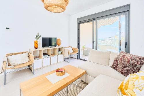 Eh01 Marinsa Beach Torrox