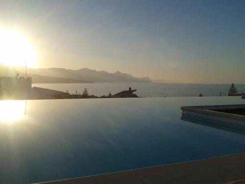 Beautiful View, Heated pool