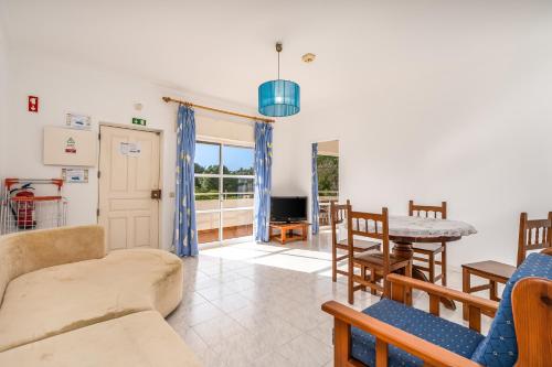 Maralvor 001