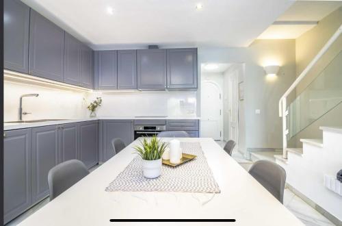 Fantastic Townhouse Aloha Na