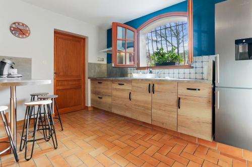 Rez de Jardin dans Villa