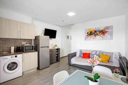 Beautiful Apartment 1115 Central