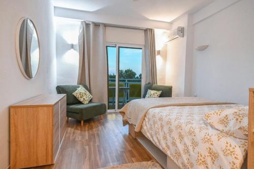 Puerto Banus - Tower Pool Apartment