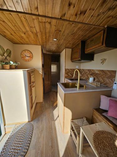 Casa Caravana con vistas al mar
