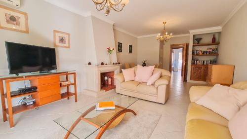 Golfview Apartment