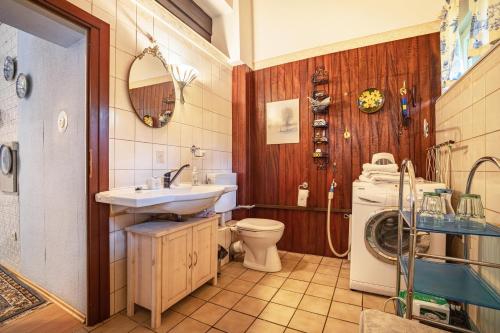 Baðherbergi á Romantisches Ferienhaus