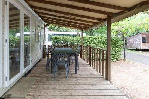 Camping Midi - mobil home 6-8 pers