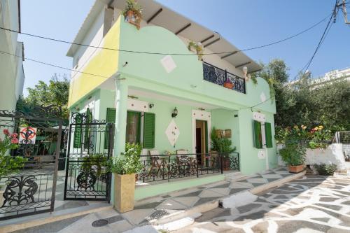 Villa Maria and Dimosthenis