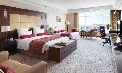 Foto dalla galleria di Park Regis Kris Kin Hotel a Dubai