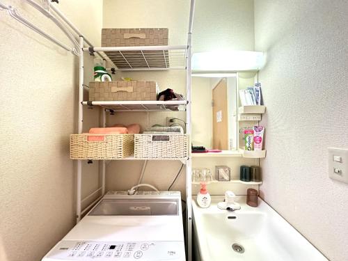 Shibuya ward Nishishinjuku Sta 7min