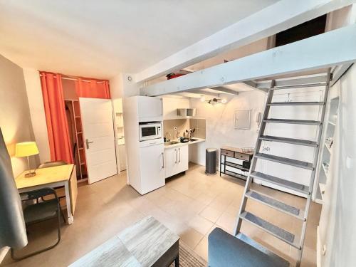 WeHost - Charmant studio en mezzanine – Centre historique