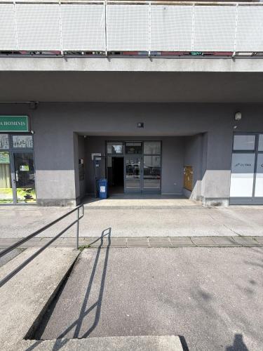 Modern Arena Zagreb Studio - Free Parking - Full Amenities
