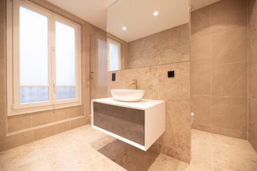 Beautiful Apartment in Central Paris