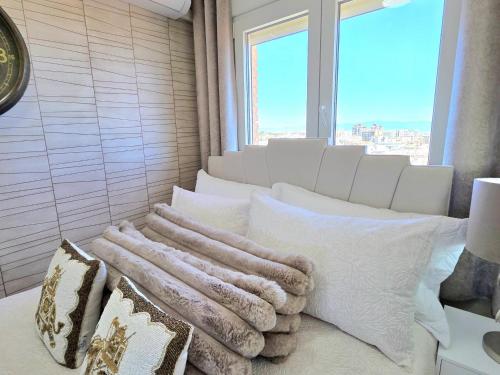 The Eighth Horizon – Skyview Prestige Residence