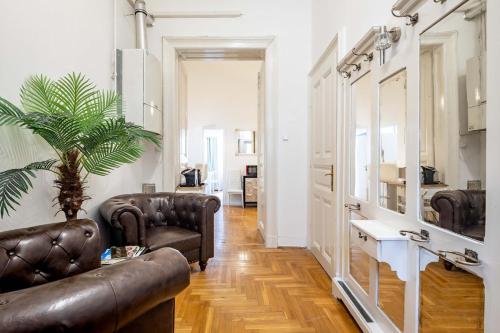Cityscape Budget Apartments Csanyi Charm