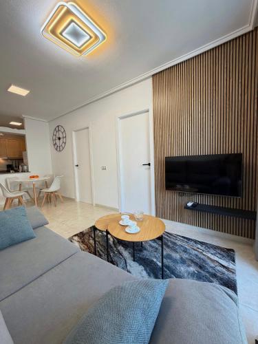 Del Cura Apartments with Balcony & Pool