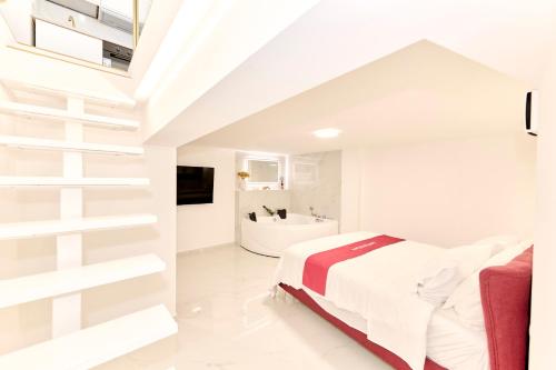G Luxury Suite Platinum&Gold Red MetroLine to Duomo