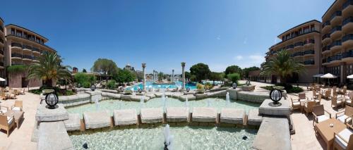 Bazén v ubytování Xanadu Resort - High Class All Inclusive nebo v jeho okolí