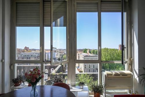 Panoramic Loft near Colosseum and Termini Station - Parking included