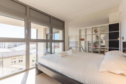 I-Host Apartment - Quintiliano 7