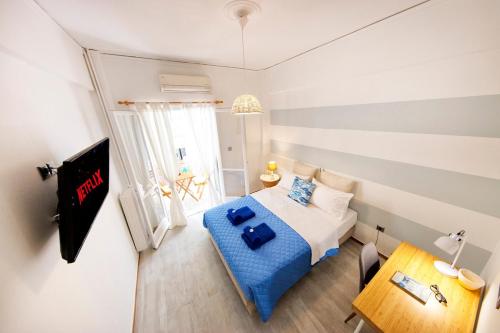 Cute, Little Island Studio Oasis Near Acropolis!