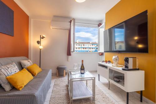 My elegant Studio in center of Cannes Festival