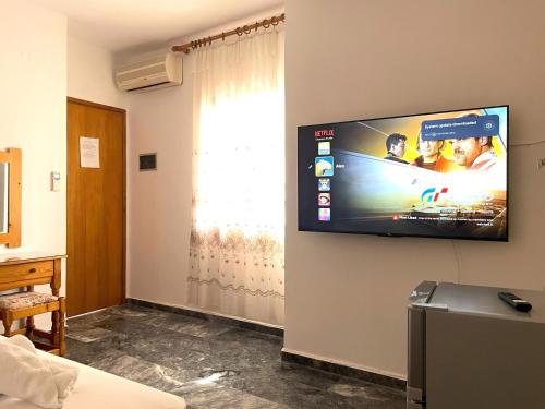 Lenitsa Central Parga Rooms