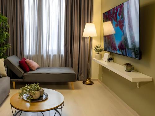GimiSpaceThree - Valaoritou Architectural 1-BR Apartment