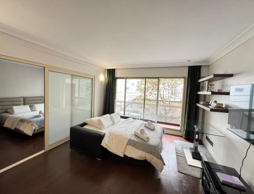 Cozy & Pleasant - Near Champs-Elysée