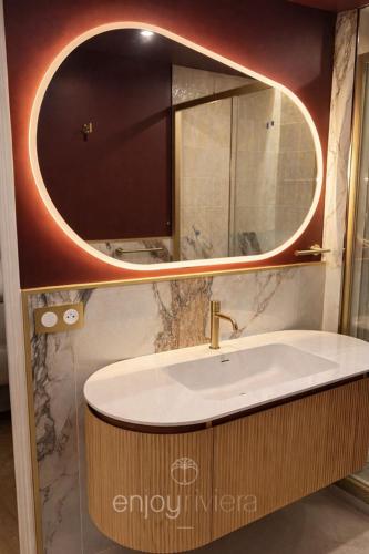 " Casa Mia " ONE Bedroom - Climatisation en coeur de Cannes - Terrasse - Wifi Gratuit