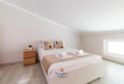 3BR Villa w Pool Families Only