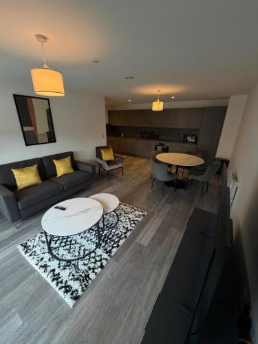 Berkeley Square Apartments by StaySavvy Accommodation photo 81