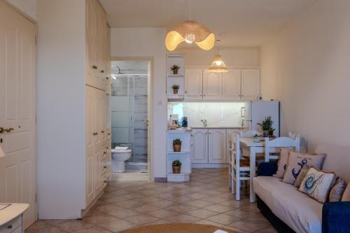 Andreas sunset house