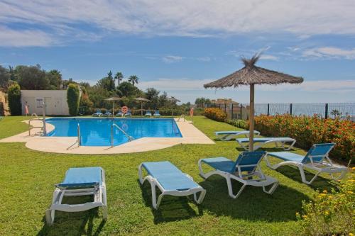 Blue Ark, villa vue mer avec piscine, idéale golf près de Gibraltar