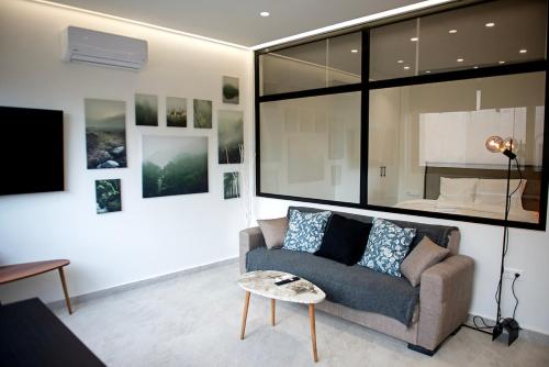 A Modern Touch!