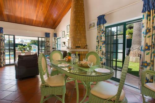 Villa Maria DOura by Villa Plus