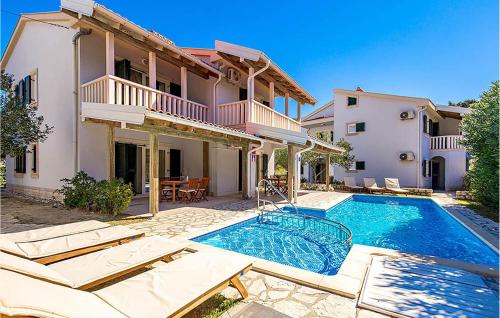 1 Bedroom Cozy Apartment In Palit