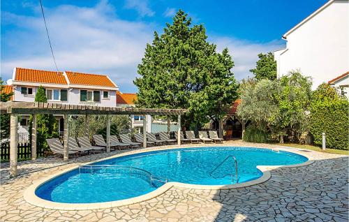 Cozy Apartment In Kampor With Swimming Pool