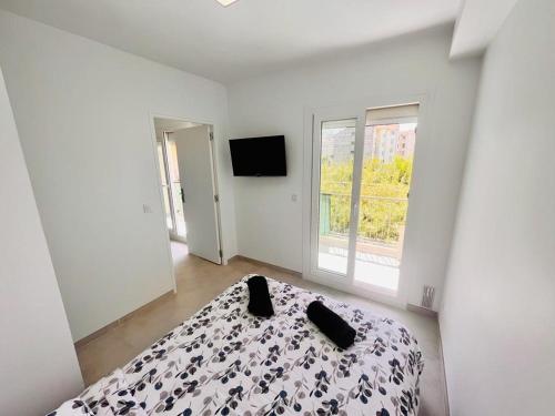 New 2-room, Comfort, 2 min beach, Air conditioning, Wifi, Terrace