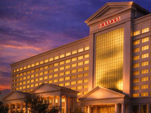 a building with aania sign on the front of it at Caesars Southern Indiana, A Caesars Destination in Elizabeth
