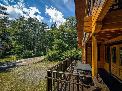 Yukiguni - Chic alpine log house