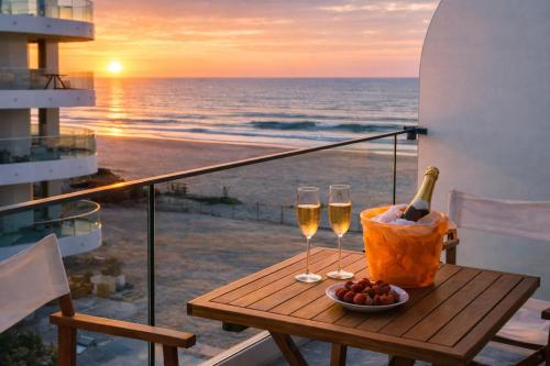 Niko Sea On Mamaia - Sea View Studio