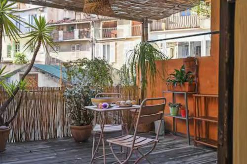 Appartement avec terrasse & mezzanine Cœur du 6ème - La Plaine