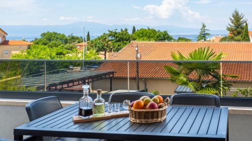 Apartment Estate 1 - Island Krk by Villas Guide