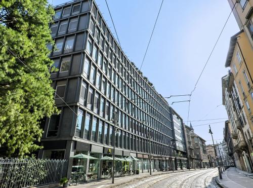 Duomo Modern Suite in Via Torino - Prime Central Location