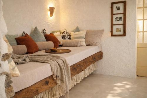 Charming garden apartment in a 1920s stone house