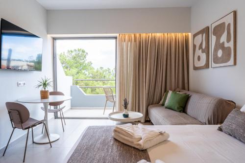 Pine View Urban Living 4