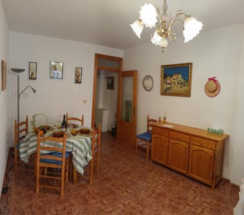Bergantin Apartment near by sea with garage